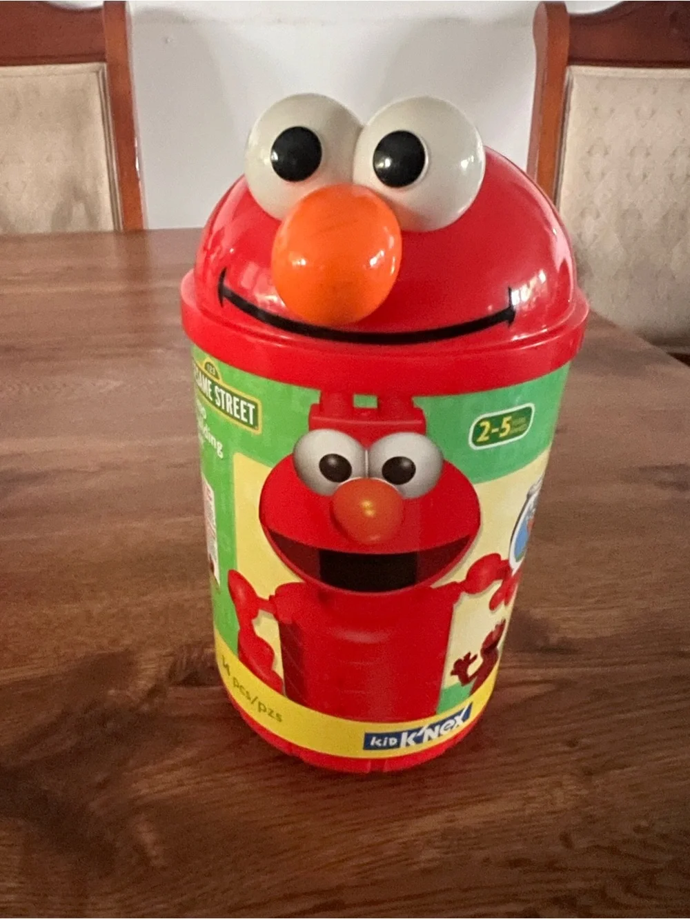 Vintage Kid K'NEX Sesame Street Elmo Building Set